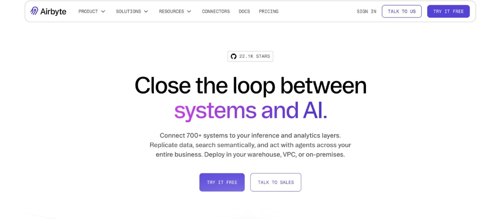 Airbyte homepage highlighting data replication across 700+ systems and flexible deployment options