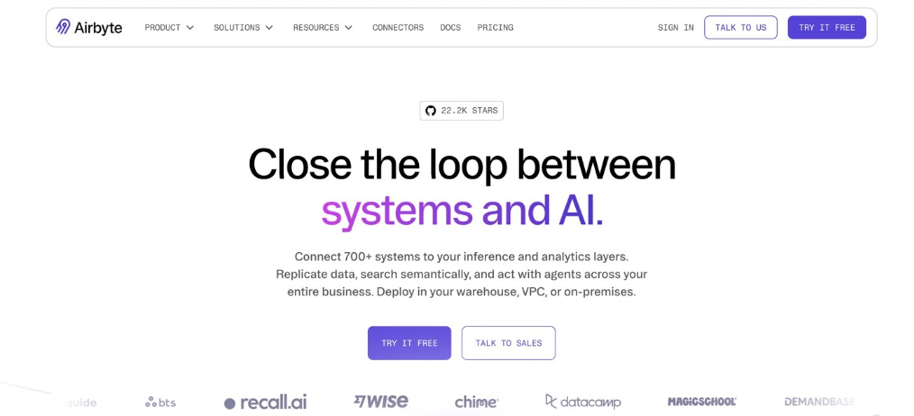 Airbyte homepage highlighting data connectivity across 700+ systems for analytics, AI, and agent workflows.